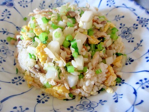 カブとツナのチャーハン